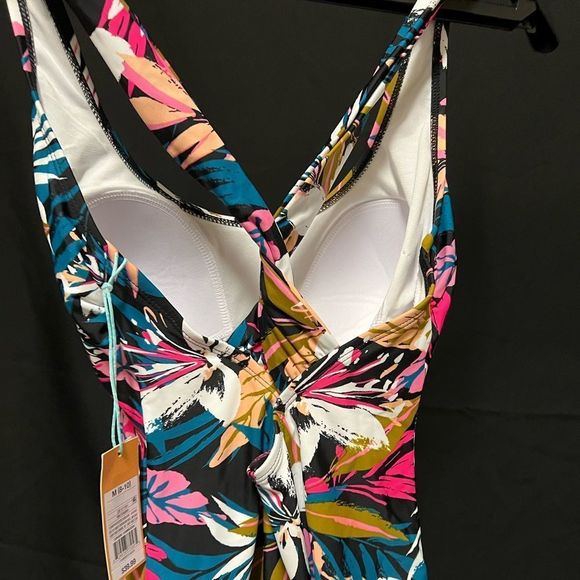 Multi color one piece - Picture 3 of 4